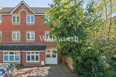 5 bedroom semi-detached house for sale, Westminster Drive, London, N13