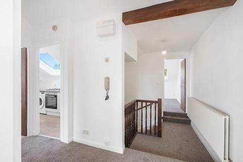 Flat 4, 51 Morland Road, Croydon, CR0 6HA
