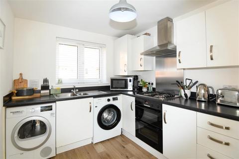 4 bedroom end of terrace house for sale, Norris Road, Hilperton
