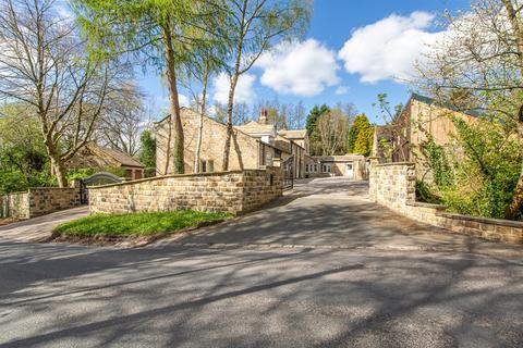 6 bedroom detached house for sale, Moor Grange Farm, Scotland Lane, Horsforth