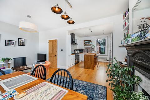 12a Drayton Road, London, NW10 4EL