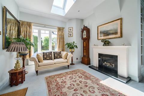 3 bedroom bungalow for sale, Potley Hill Road, Hampshire GU46