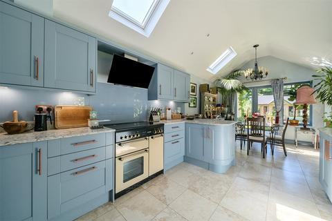 3 bedroom bungalow for sale, Potley Hill Road, Hampshire GU46