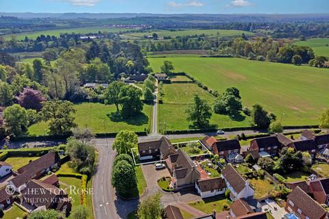 6 bedroom detached house for sale, Balmoral Close, Flitwick