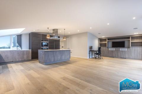 undefined, Woodside Park Road, North Finchley, London, N12