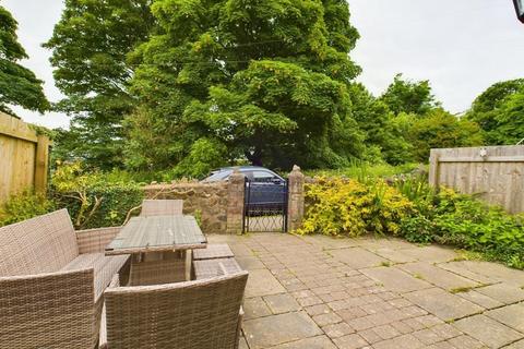 3 bedroom cottage to rent, Beacon Road, Malvern