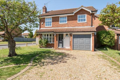 4 bedroom detached house for sale, Kesteven Way, Berkshire RG41
