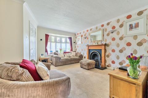 4 bedroom detached house for sale, Kesteven Way, Berkshire RG41
