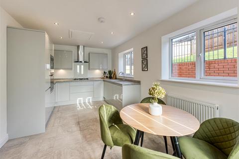 undefined, 31 Auckland Road, Kingswinford