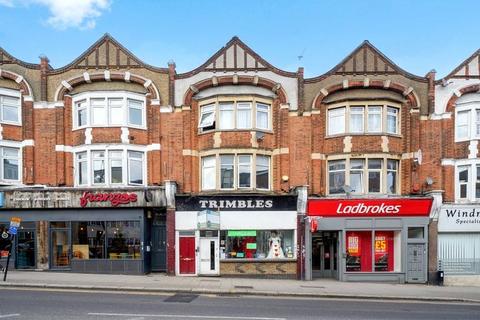 59a Windmill Hill, Enfield, EN2 7AF