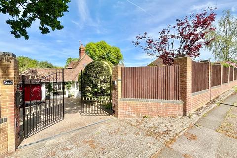 4 bedroom detached house for sale, Ninfield Road, Bexhill-on-Sea, TN39