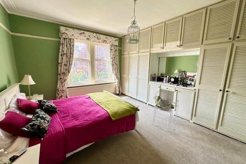 5 bedroom semi-detached house for sale, Rawson Avenue, Halifax