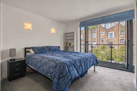 Flat 4, 4 Acton Street, London, WC1X 9NA