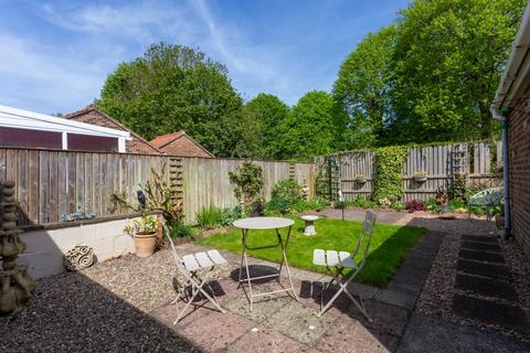 38 Moorfields, Raskelf, York, YO61 3UZ