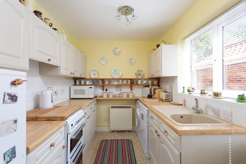 38 Moorfields, Raskelf, York, YO61 3UZ