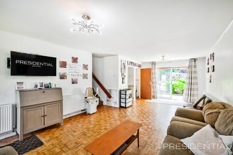 3 bedroom semi-detached house for sale, Buckhurst Hill IG9