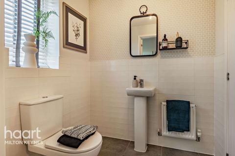 4 bedroom detached house for sale, Haworth Place, Milton Keynes