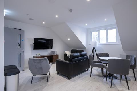 5 bedroom apartment to rent, at Liverpool, Flat 3, Aberdeen House, 1, De La Beche Street SA1
