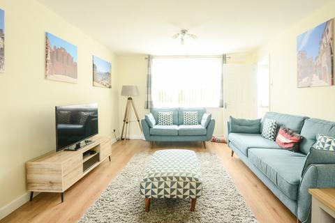 12 Flamank Park, Bodmin, PL31 1LX