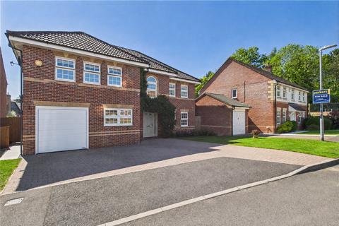 5 bedroom detached house for sale, Laurel Gardens, Greenham, Thatcham, Berkshire, RG19