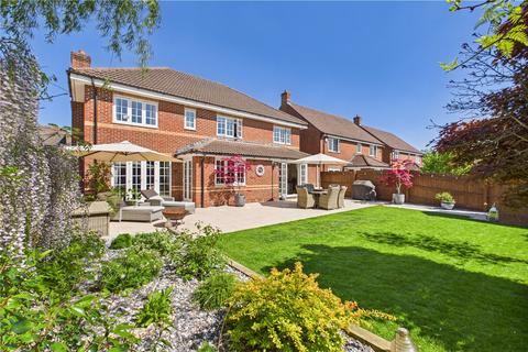 5 bedroom detached house for sale, Laurel Gardens, Greenham, Thatcham, Berkshire, RG19