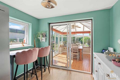 1340 Evesham Road, Astwood Bank, Redditch, B96 6BD