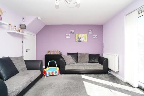3 bedroom semi-detached house for sale, Waldrom Road, Gedling NG4