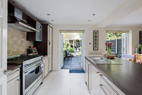 4 bedroom terraced house for sale, Curzon Mews, Wilmslow, SK9