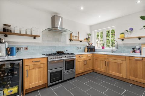 Bramblebank Glebe Road, Muthill, Crieff, PH5 2AX