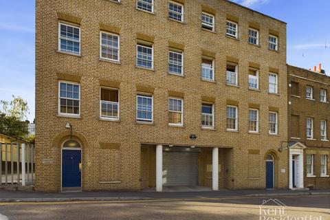 2 bedroom property to rent, Union Street, Flamboyant House Union Street, ME1