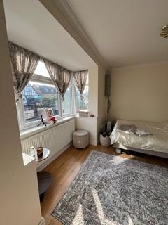 7 Millet Road, Greenford, UB6 9SG