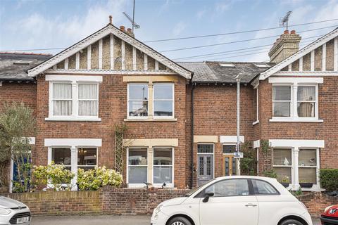 8 Marlowe Road, Cambridge, CB3 9JW