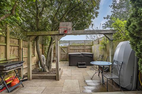 8 Marlowe Road, Cambridge, CB3 9JW