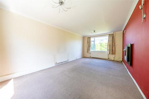 3 bedroom semi-detached house for sale, Deanswood Drive, Leeds, West Yorkshire