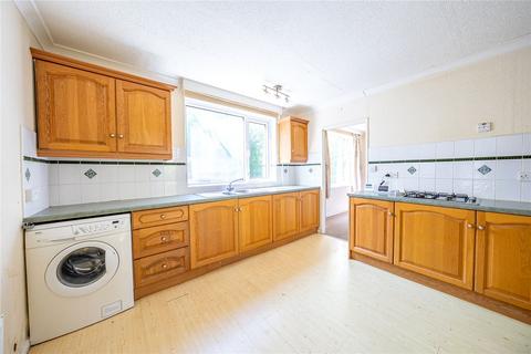 3 bedroom semi-detached house for sale, Deanswood Drive, Leeds, West Yorkshire