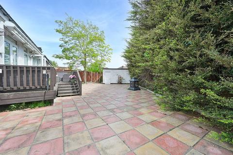 47 Stanhope Park Road, Greenford, UB6 9LU