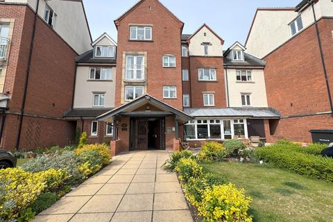 1 bedroom flat for sale, Madingley Court, Cambridge Road, Southport, PR9