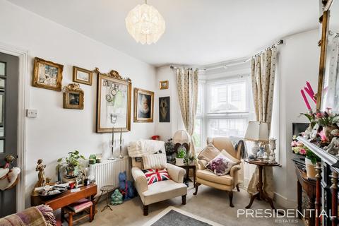 24 Eastbrook Road, Waltham Abbey, EN9 3AL