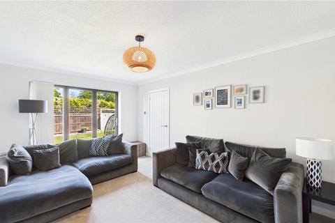 9 Burdock Close, Lightwater, GU18 5YP