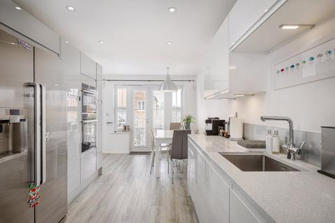 66 Hampton Road, Stansted, CM24 8FE