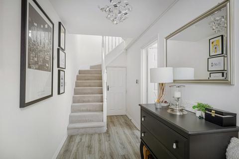 66 Hampton Road, Stansted, CM24 8FE
