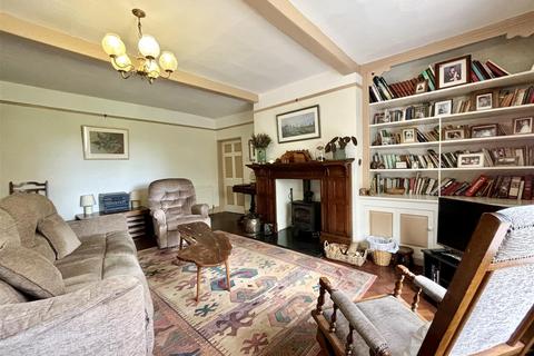 Broadfolds House Chrisharben Park, Clayton, Bradford, BD14 6AE