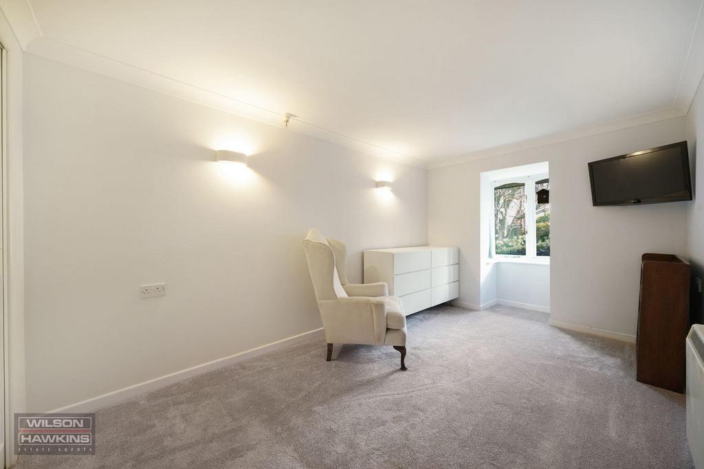11 Hanbury Court, Northwick Park Road - 8 IWh Es H3ih