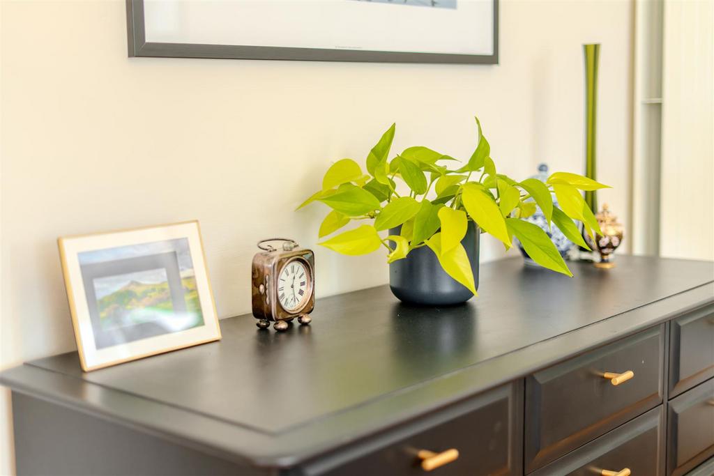 Nest-64.jpg