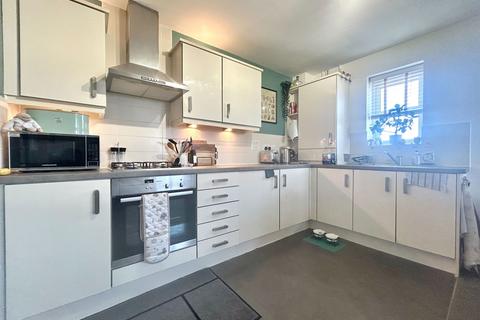 2 bedroom flat for sale, Charles Hayward Drive, Wolverhampton WV4