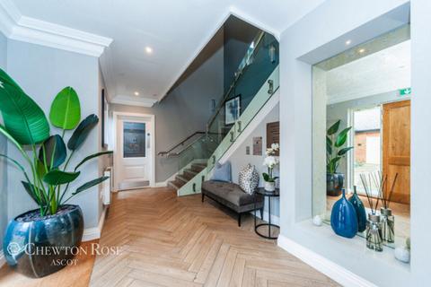 2 bedroom apartment for sale, Seymour Drive, ASCOT