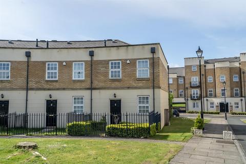 3 bedroom end of terrace house for sale, Phoenix Boulevard, York, YO26 4WX