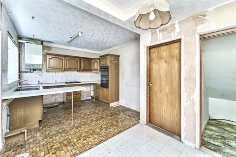 7 Douglas Road, Oldbury, B68 9ST
