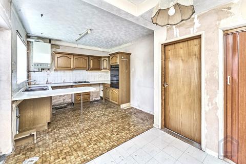 7 Douglas Road, Oldbury, B68 9ST