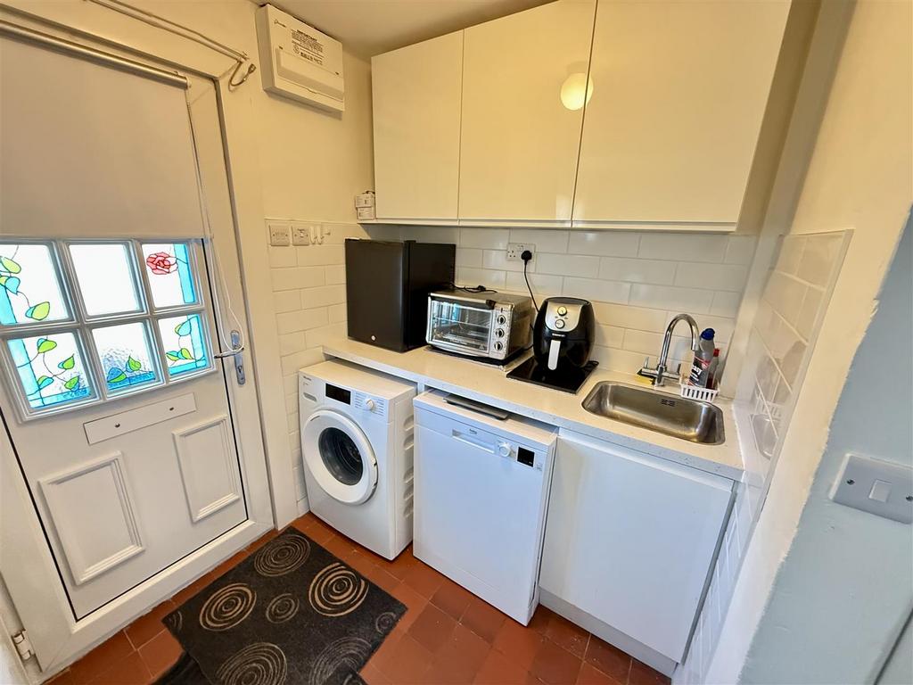 Kitchen area
